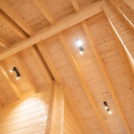 Netten Naturerlebnis Holz-Chalets Daun Eksteriør bilde
