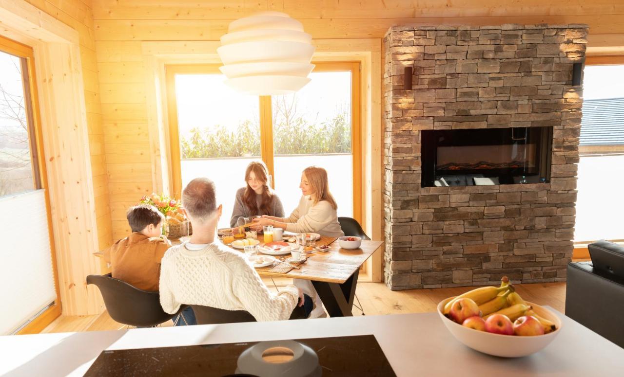 Netten Naturerlebnis Holz-Chalets Daun Eksteriør bilde