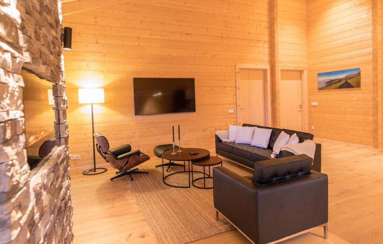 Netten Naturerlebnis Holz-Chalets Daun Eksteriør bilde