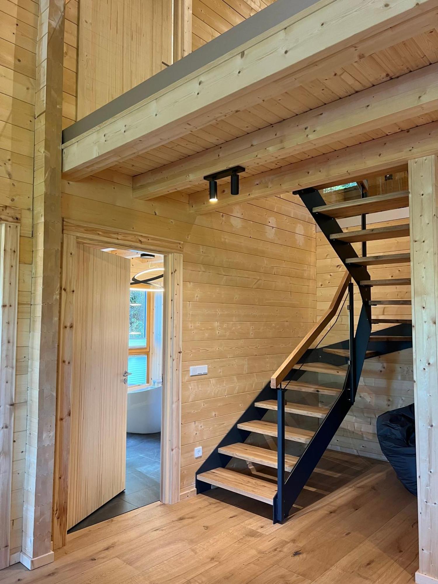 Netten Naturerlebnis Holz-Chalets Daun Eksteriør bilde